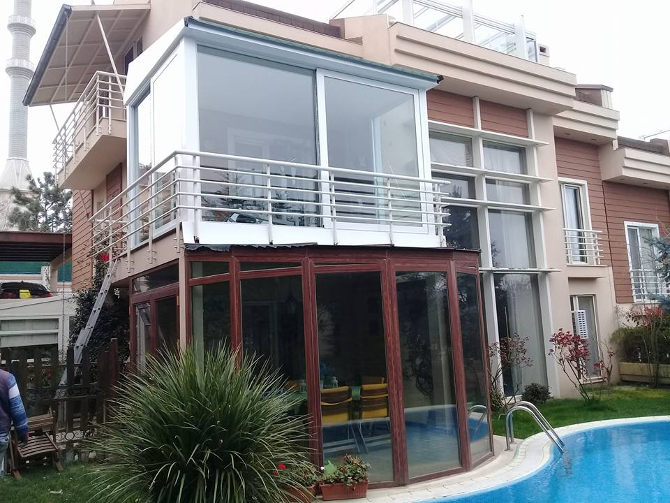 Kapalı Şingıl Kiremit Çatı Kış Bahçesi